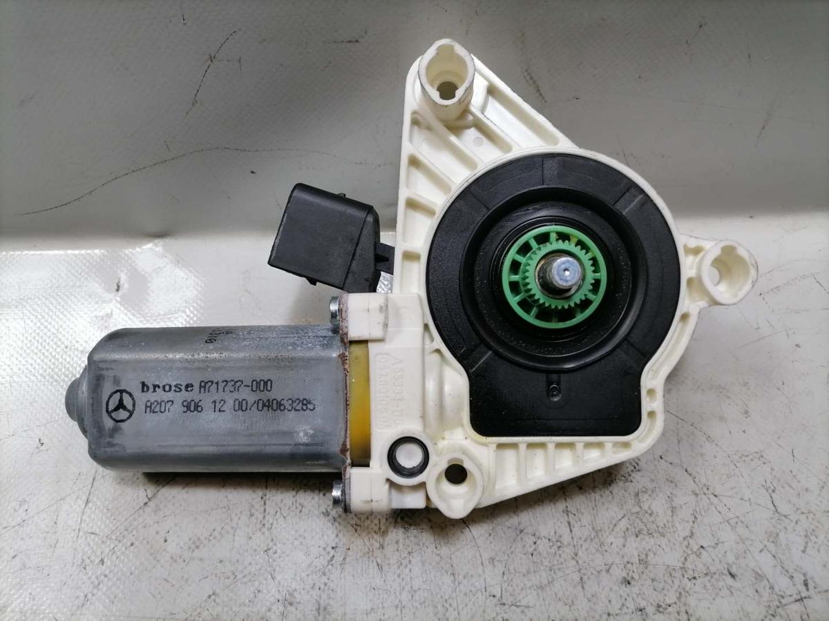 Mercedes S Klasse Coupe C217 original Fensterhebermotor vorn links Bj.2017